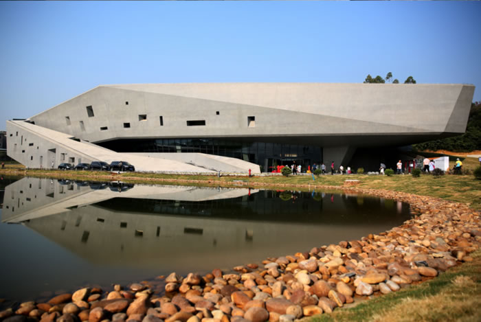 广西柳州白莲洞洞穴科学博物馆
