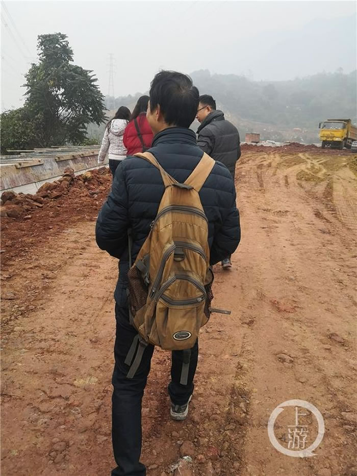 ��������ɽ�״η��֡���ľ������ʯ 1.8����ǰ��Ƭ�޴����ɭ��