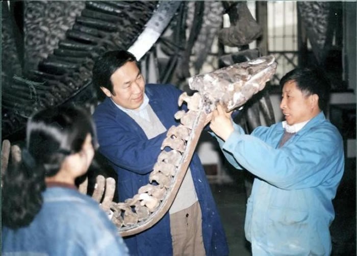 ���ִ�ѧ���ʲ���ݣ�ʱ���ļ�֤ ��ѧ�İ���