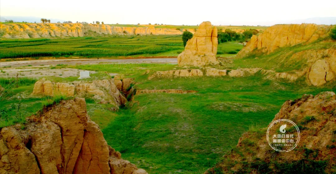 ɽ����ͬ����������Ҥ��ַ����ʯ���Ļ��ı���Եص�