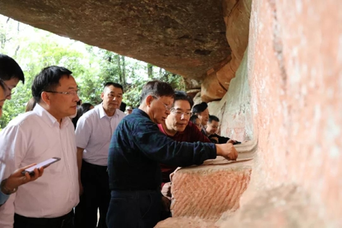 �й���ѧԺԺʿһ�п��������ʻ� Ϊ�عص��ʹ����׼Ƴ���