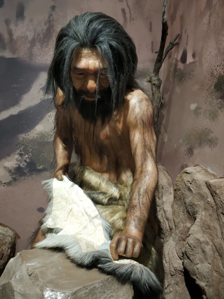 尼安德特人高仿真复原像