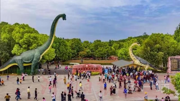 �й�������ѧ����̳�ߡ��ڷ��й�������ö��������Ʒչ���ں���ʡ��Ͽ�������Ļ