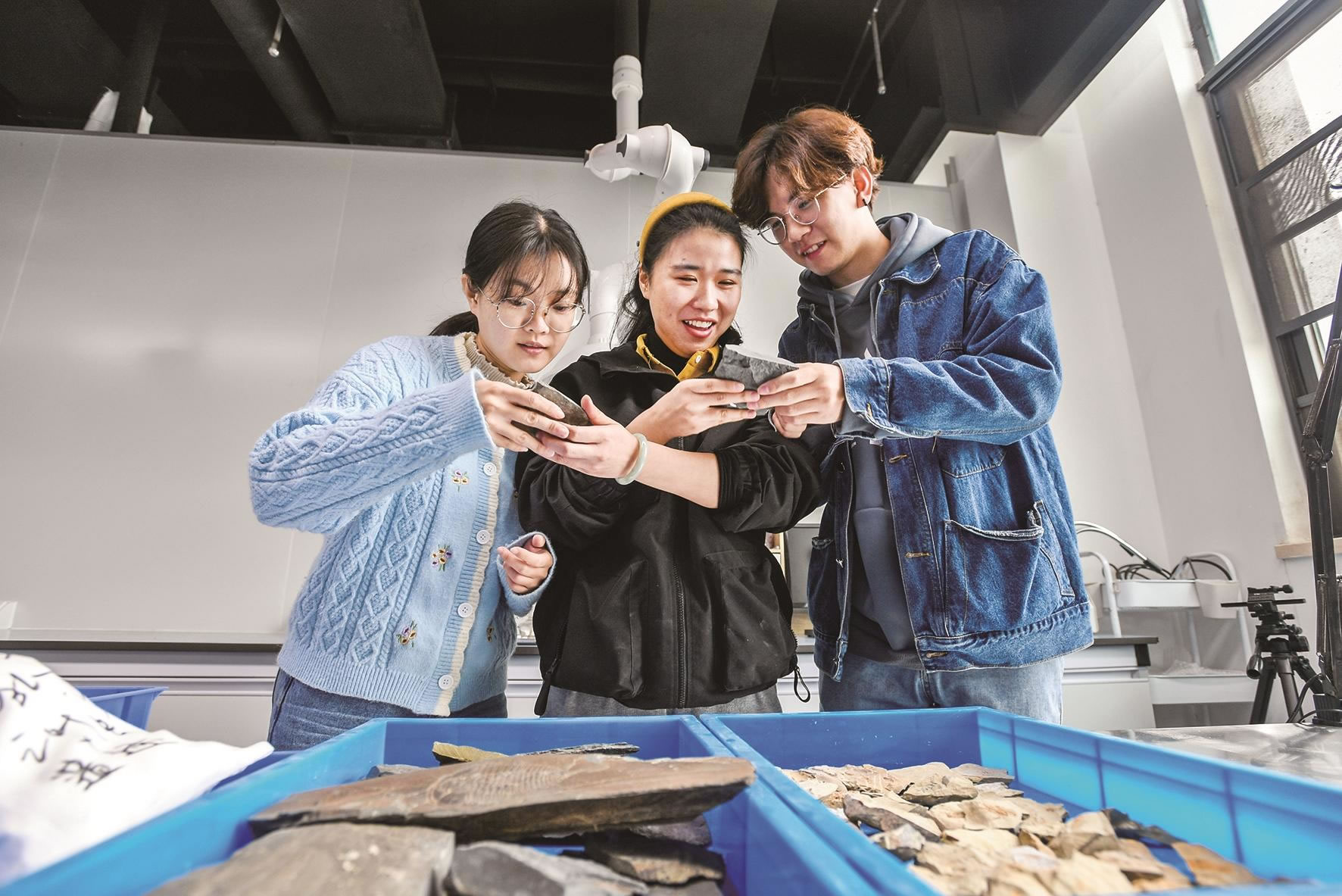 Ů��ʿ�Ļ�ʯԵ