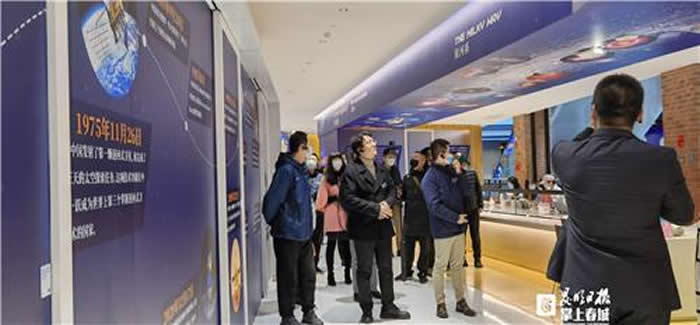 ������������������������������������̫��Ȥ��