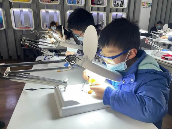 СС�޸�ʦ����Ȥ���������ײ��ʲô�𻨣�