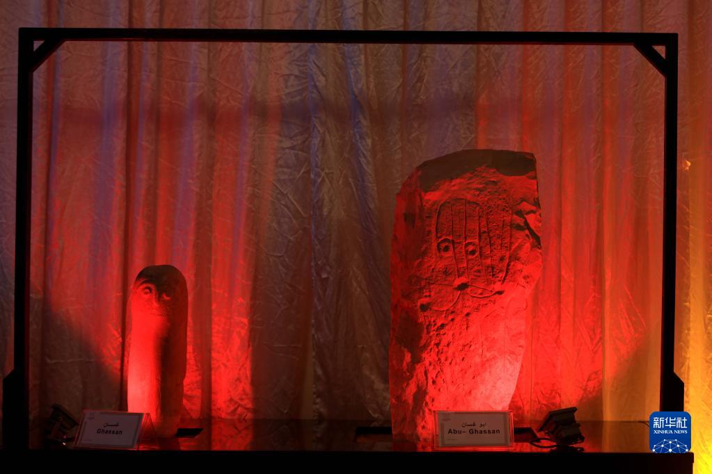 ����2��22����Լ���׶���������Ŀ��ŷ���ʯ����