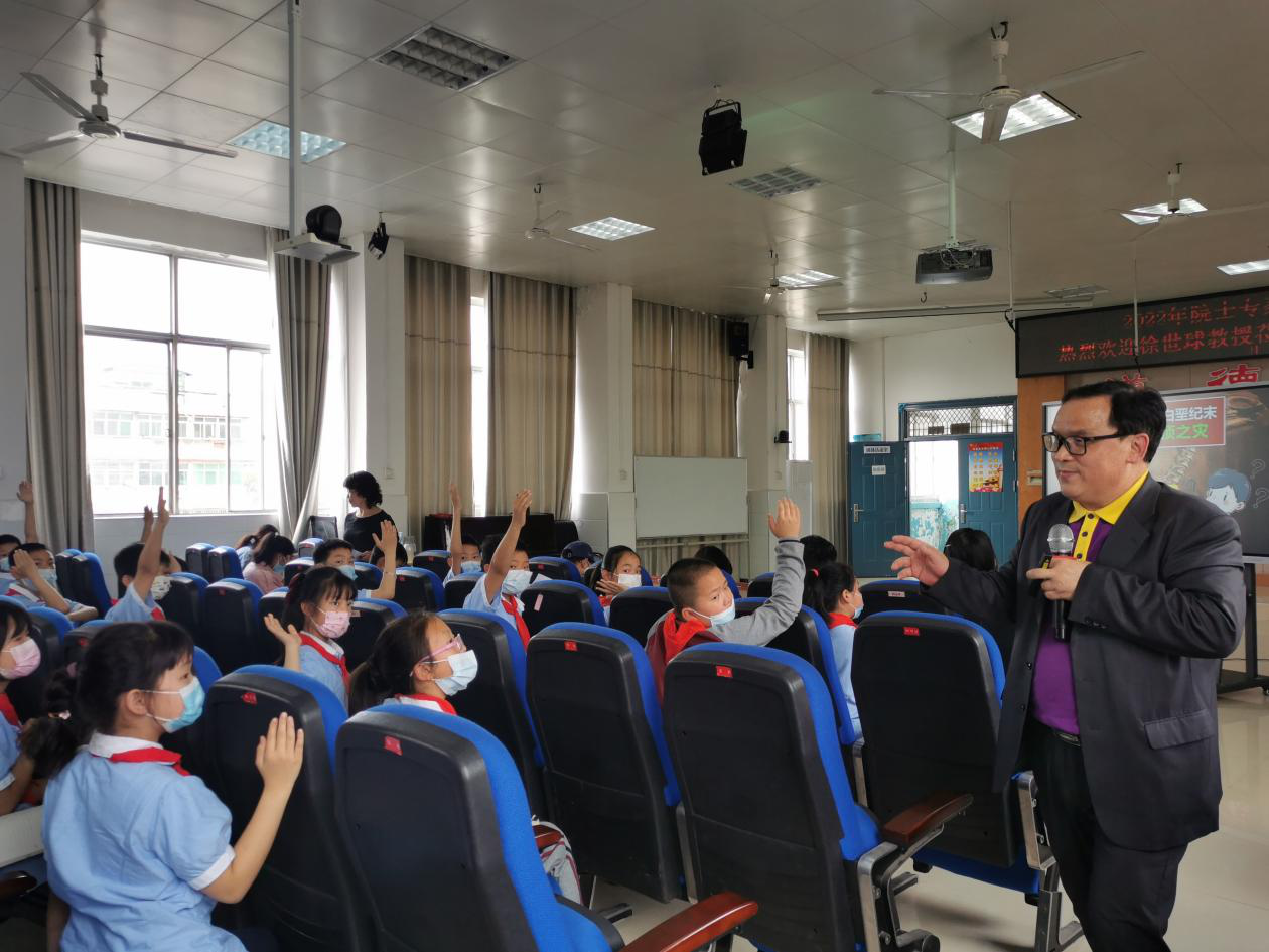 Сѧ������ר�Ҵ�Խ����ʱ��