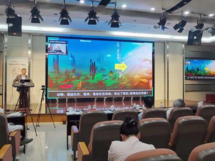 �й�������ѧ���ٿ���30��ѧ�����