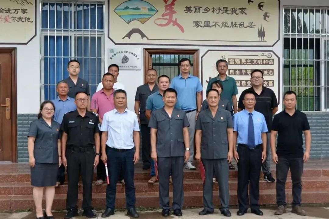 ����������Ժ���Ƴ�������Ҷľ����ʯ�������ɷ���㡱