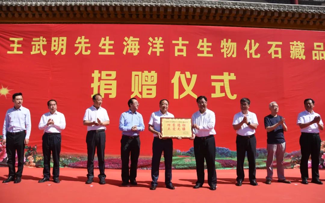 ������������������ﻯʯ��Ʒ������ʽ�����ľ���