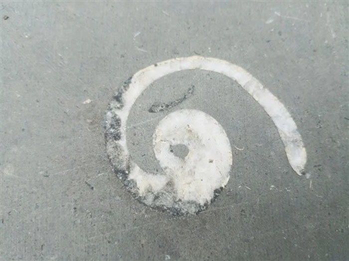 �ذ�ש��Ļ�ʯ�����߹�ͼ