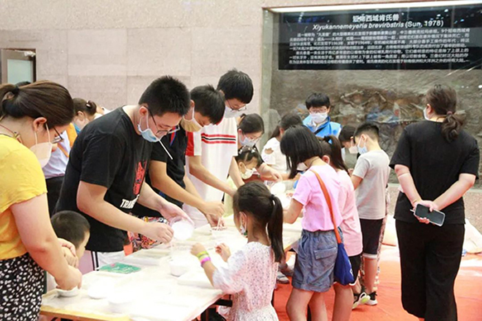 2022年“科学之夜”分会场活动在中国古动物馆拉开序幕