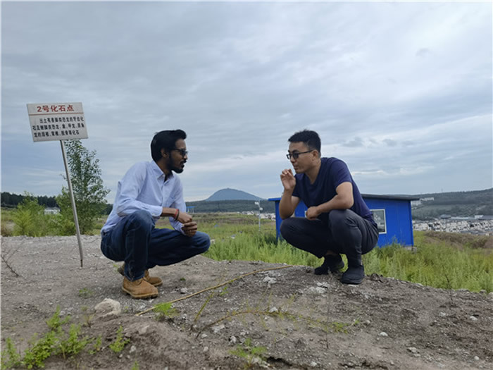 �п�Ժ��ʿ�����٣��ң��벩ʿ���ޣ������Ӽ���ɽ��ʯ�ص㿪չ�����о�����