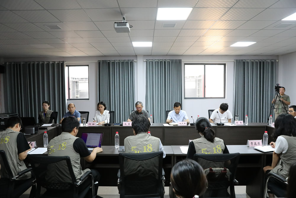 �ڶ����ʯ��ʱ������ר����ѵ���ް࿪��