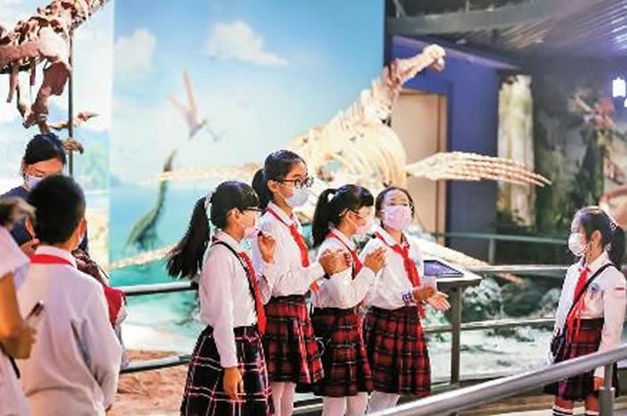 �߽��ν���ʯ��������Ȼ�Ų�����ݸ�����Ȼ�Ų�����