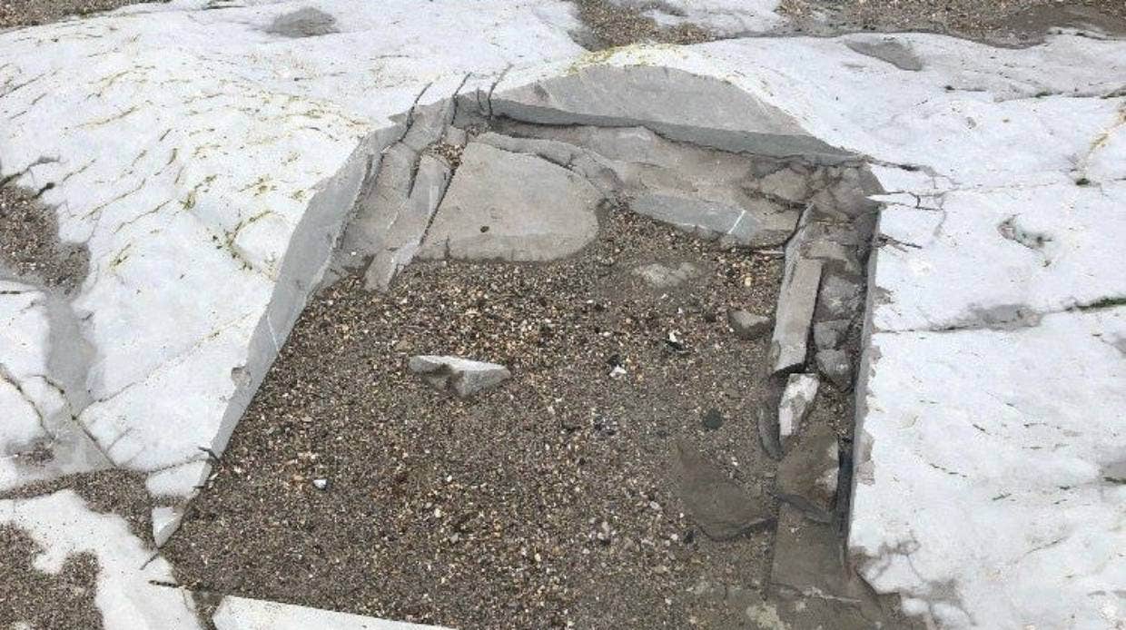 һȺ˻ѳƻӵ2300ʷ㻯ʯ