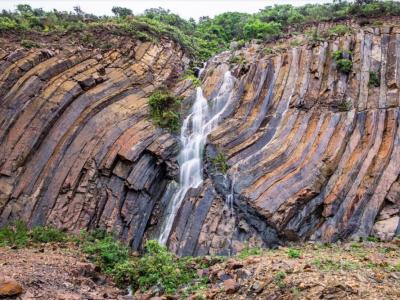 国际地质科学联合会公布全球首批100个地质遗产地的最终名录