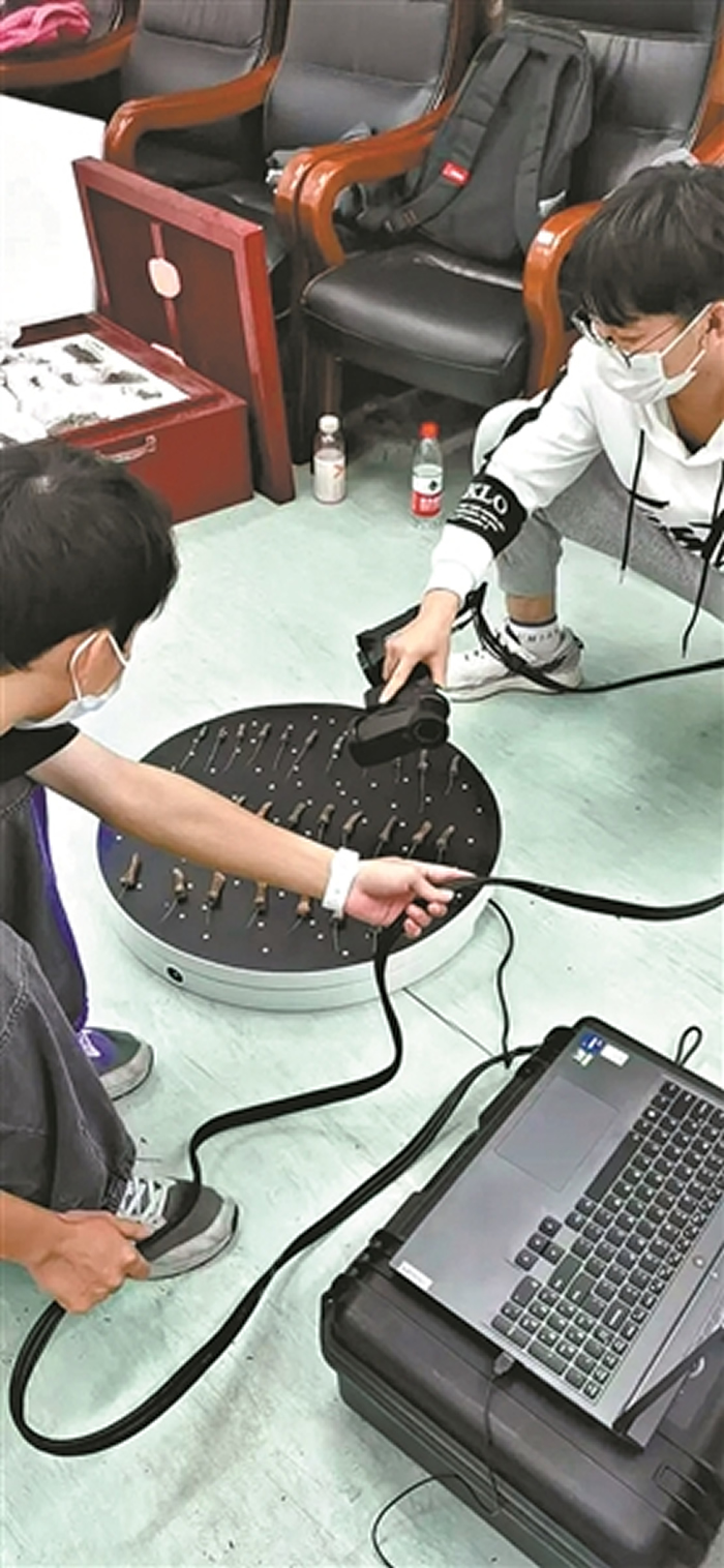 �Թ���������ݣ�Ԫ������Ż�ʯ���Ի���