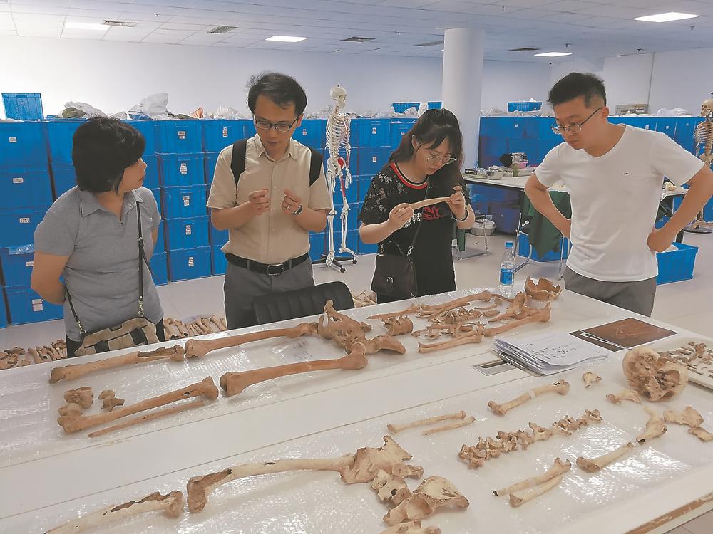 ̽�����Ŵ�ѧ�������о�����Խ����ʱ�ա��Ի�Ů洡�