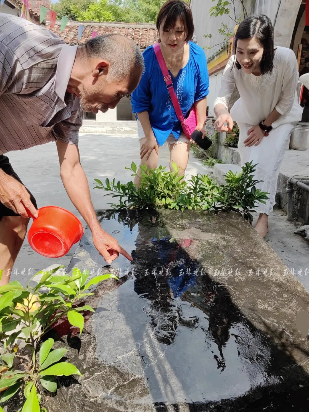 ����һ�����﷢���л�ʯ��