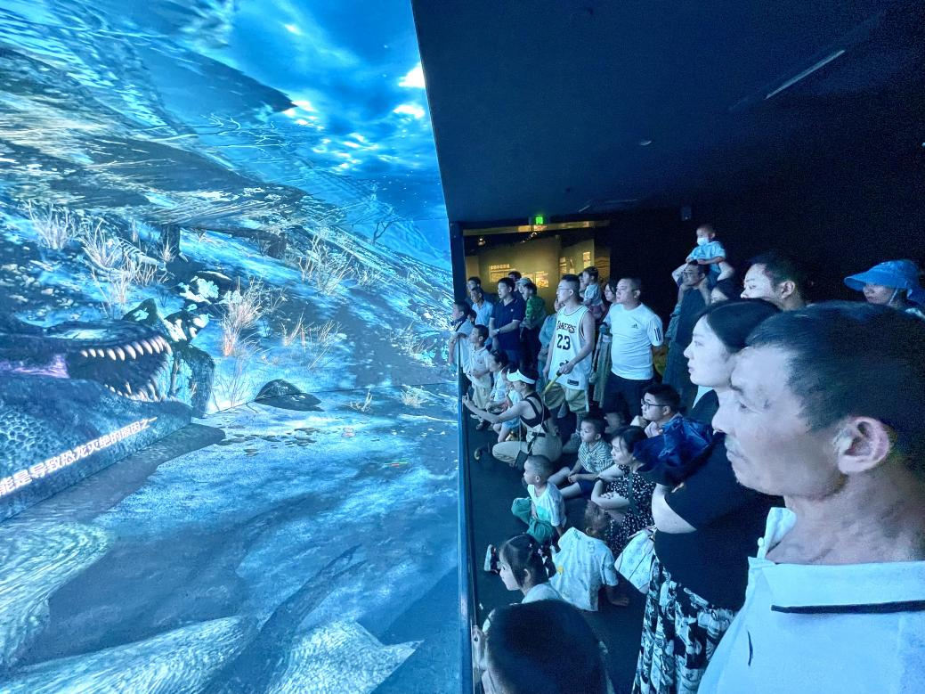 ���ա������� �Թ���������ݶ���ڻ���