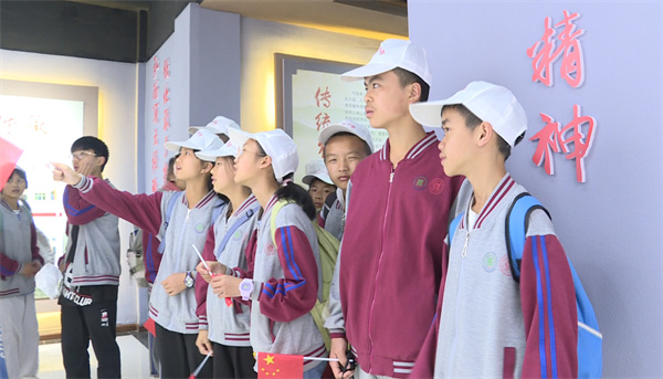 ����ʡ���ⲻ����ѧ�Ŷ��߽���������ﻯʯȺ���ҵ��ʹ�԰