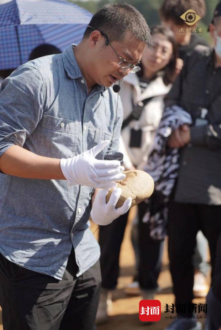 ߽߾ʯʱַ ǰľʯʯͷ