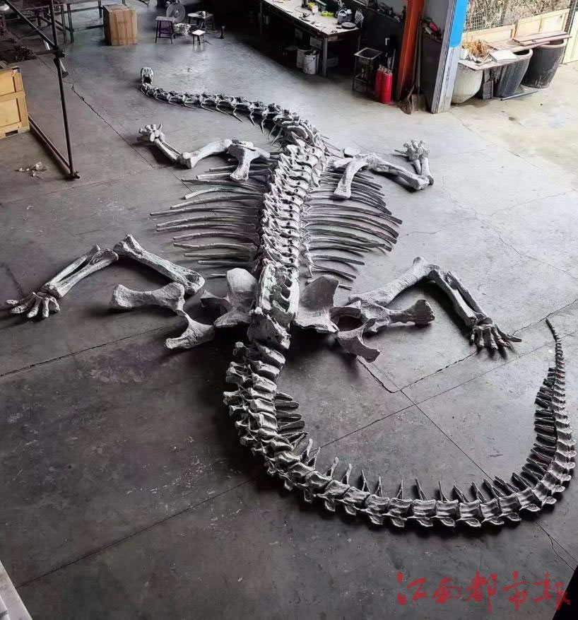 �����޸�����ҹ��׸�����������ʯ �ܳ��ȴ�14����