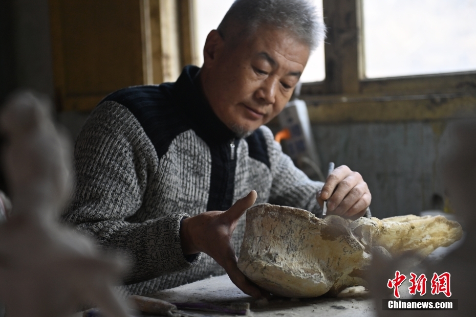 ̽�ع����ﻯʯ�޸��������䡱ְҵ������ƿ��