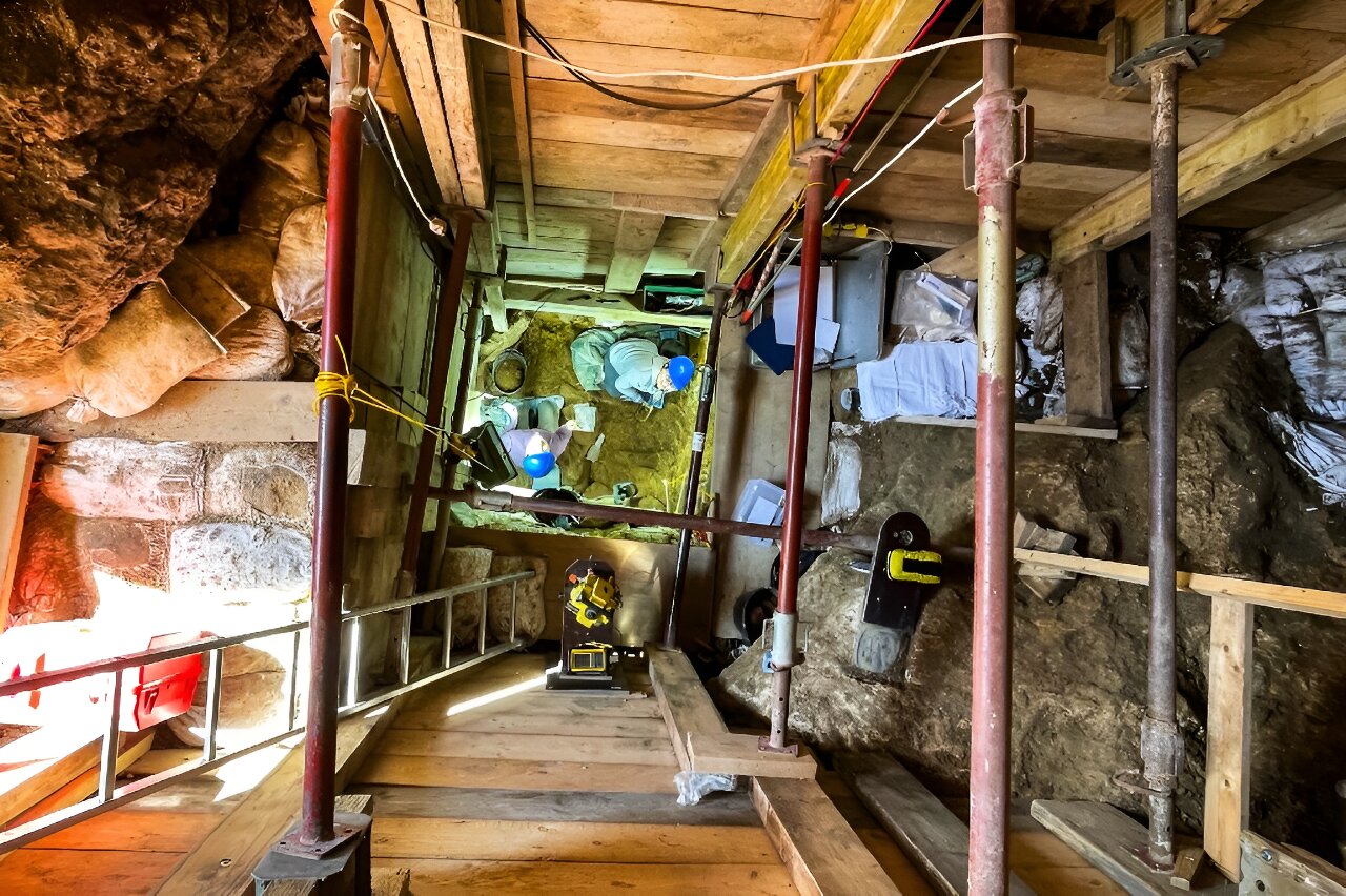 �������ᰲ������ʱ�������˱���ѩ�صı�ŷ