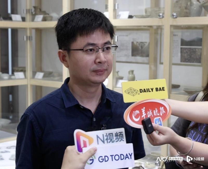 ����ĥ��ɽ��ַ��������¼������ף�����ѧ�����붫���ǽ���