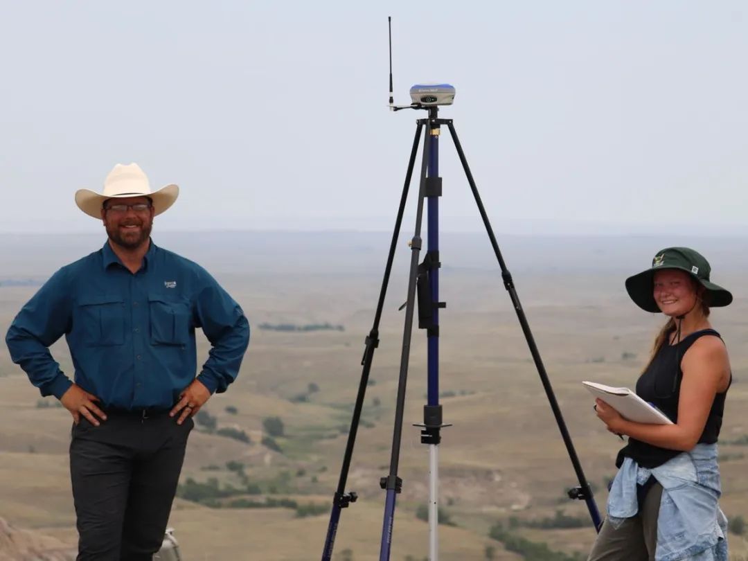 古生物学家使用RFID技术标记和跟踪恐龙骨骼