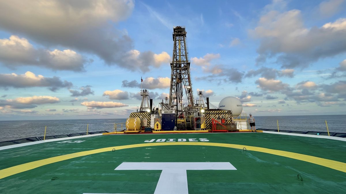 һ�����о���ʾ��һ��������ǰ����ʱ������������