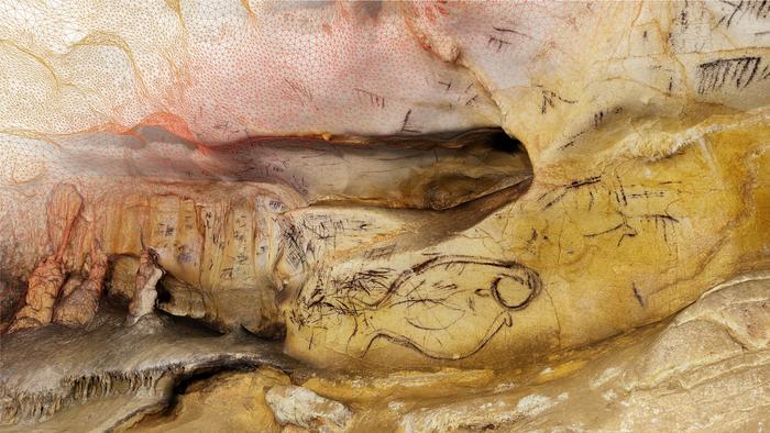 成功将拉皮莱塔(Pileta)洞穴的形态和洞穴岩画进行三维数字化